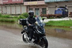 Honda X-ADV 750 - ფოტო 1