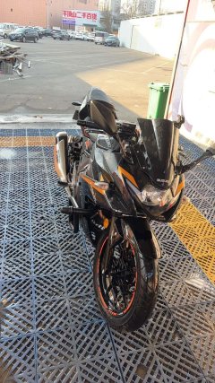 Haojue Suzuki GSX250R - ფოტო 1