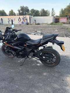 Haojue Suzuki GSX250R - ფოტო 2