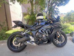 Honda CBR650R - ფოტო 1