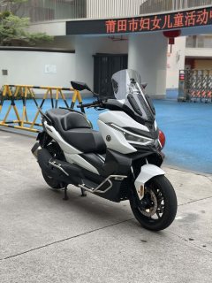 Voge SR4 Max 350 cc - ფოტო 2