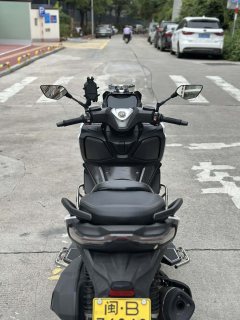 Voge SR4 Max 350 cc - ფოტო 7