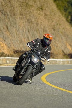 Kawasaki Z650 - ფოტო 7
