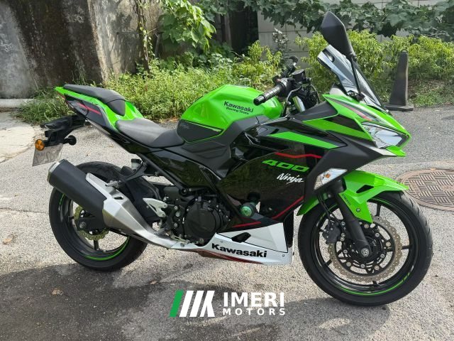 2022 Kawasaki Ninja 400