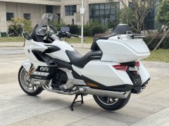 Honda Gold Wing GL1800 - ფოტო 6