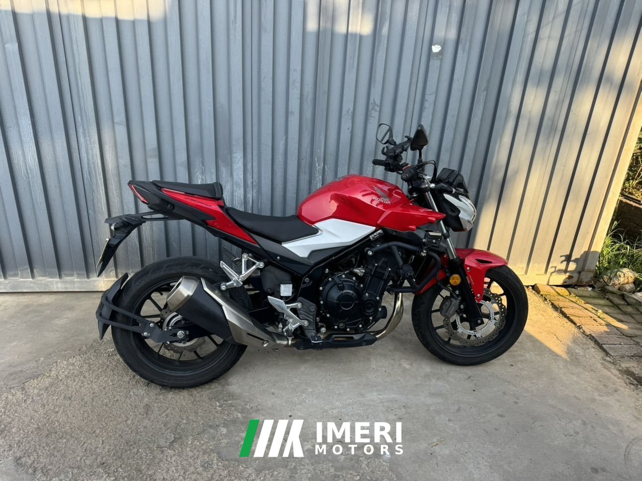 2021 Honda CB400F