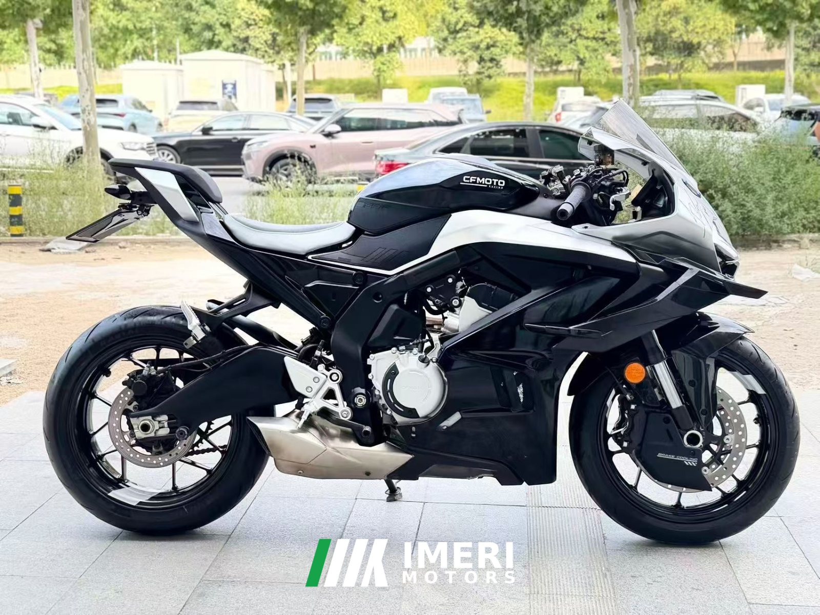 2024 CFMOTO 675SR-R