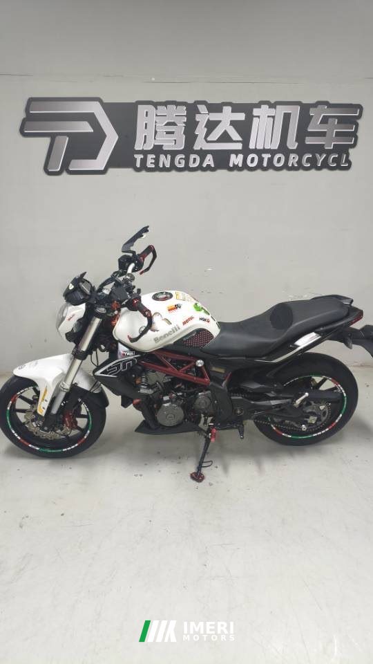 Benelli TNT 300 / BN 302S - მოტოციკლი ჩინეთიდან