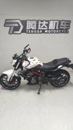 Benelli TNT 300 / BN 302S - ფოტო 1