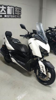 Yamaha XMAX 300 cc - ფოტო 5