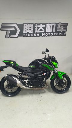 Kawasaki Z400 - photo 5