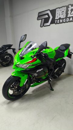 Kawasaki ZX-4R 400 cc - ფოტო 9