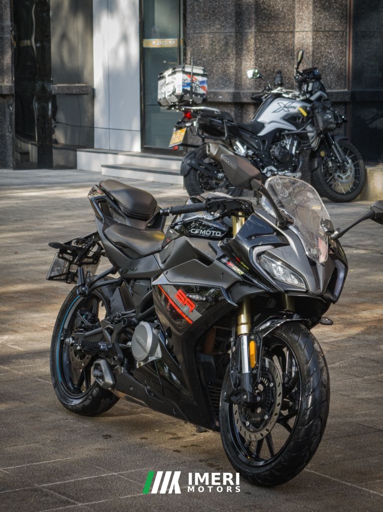 2023 CFMOTO 250SR