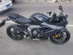 Triumph Daytona 660 - ფოტო 1