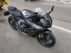 Triumph Daytona 660 - ფოტო 2
