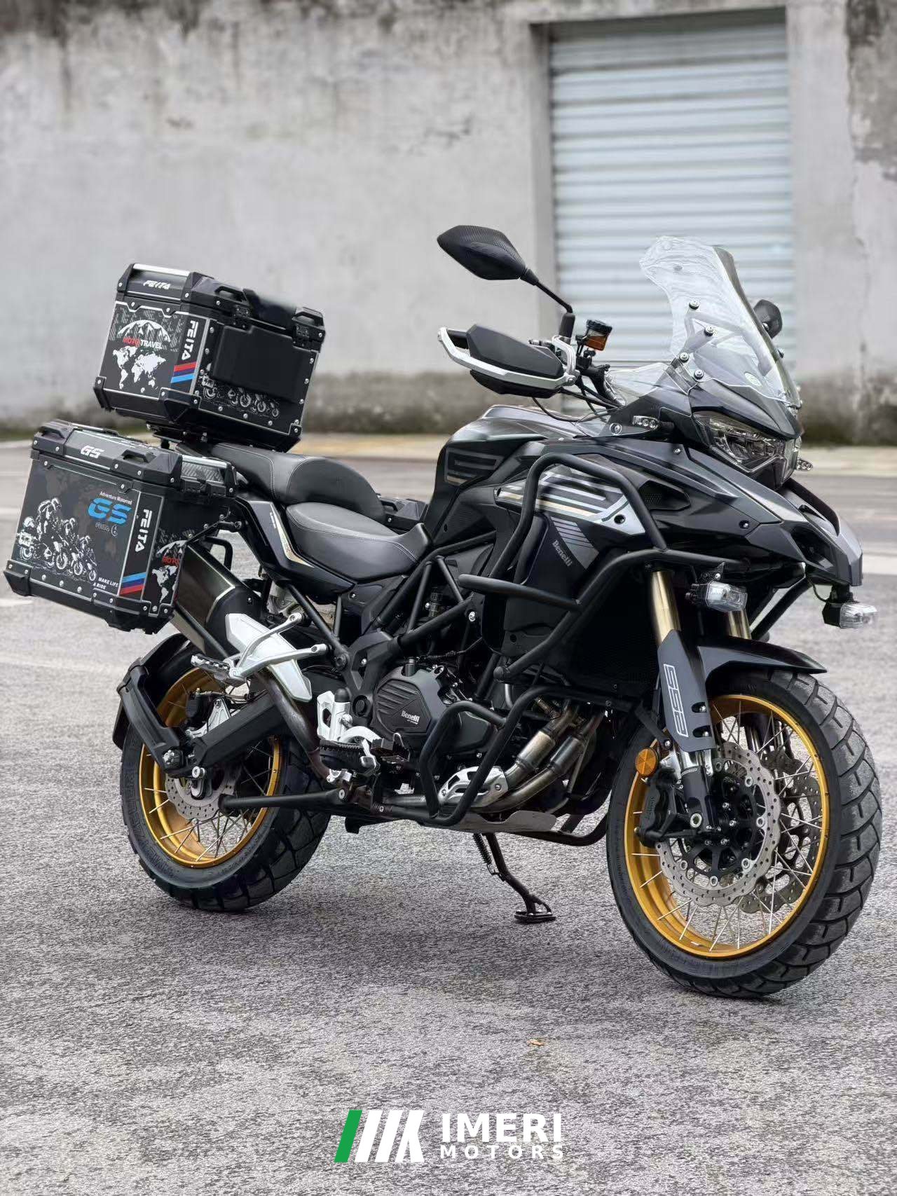 2025 Benelli TRK552 550 cc