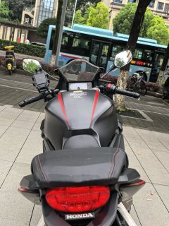Honda CBR650R - ფოტო 6