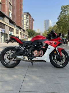 QJMOTOR Sai 600 - ფოტო 4