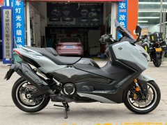 Yamaha TMAX 560 cc - ფოტო 4