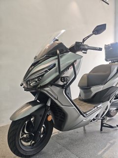 QJMOTOR Hong 250 - ფოტო 5
