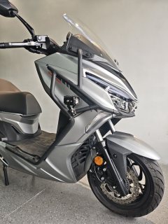 QJMOTOR Hong 250 - ფოტო 6