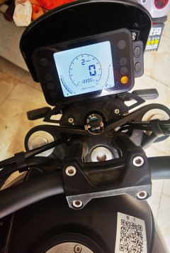 Benelli Leoncino 250 - photo 1