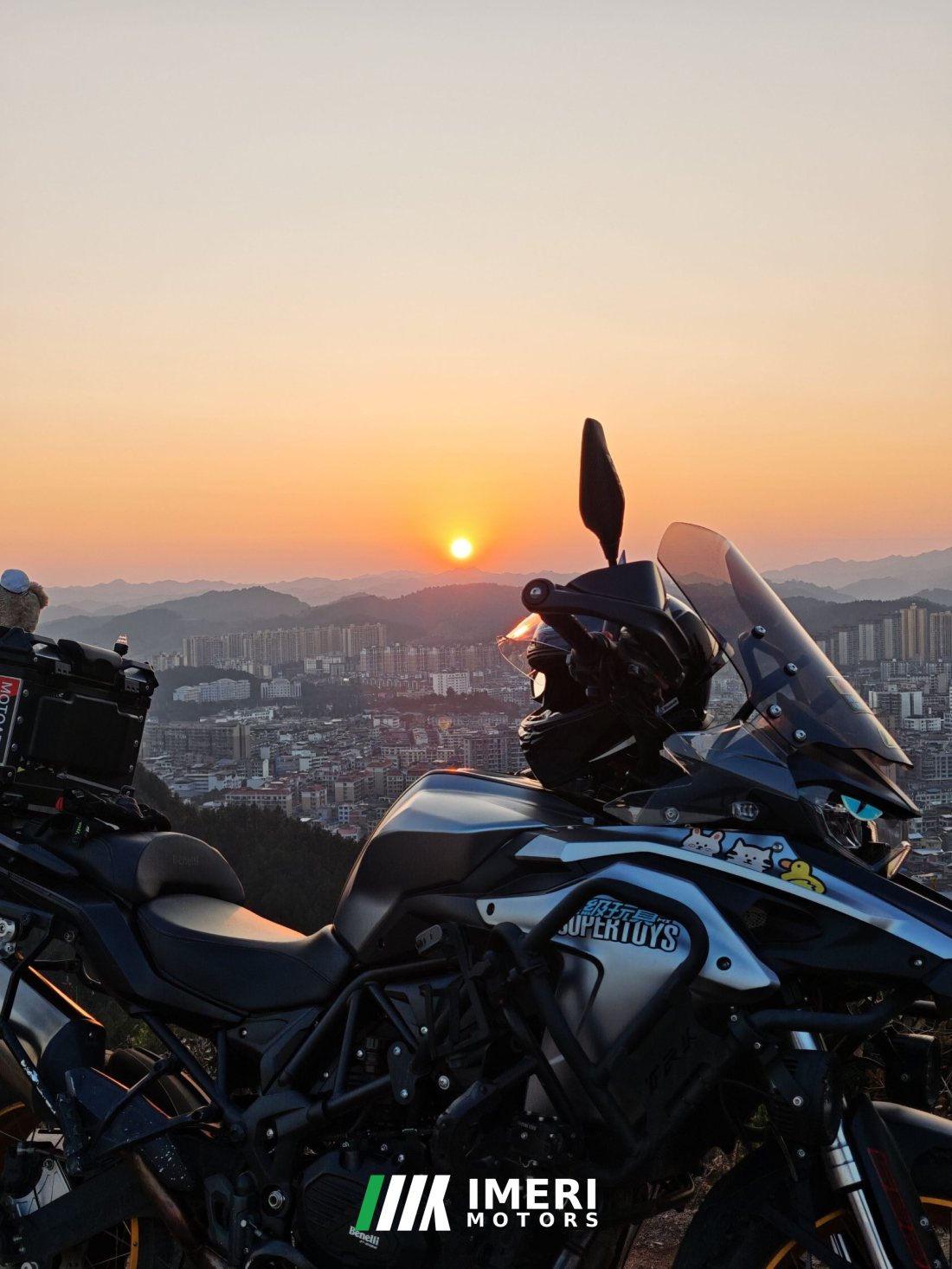 Benelli TRK552 550 cc - მოტოციკლი ჩინეთიდან