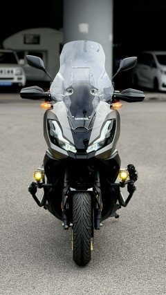 Honda ADV350 - ფოტო 2