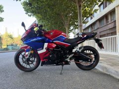 Honda CBR400R - ფოტო 4