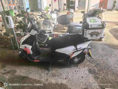 QJMOTOR Hong 125 - ფოტო 2