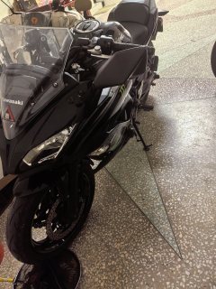 Kawasaki Ninja 650 - ფოტო 4