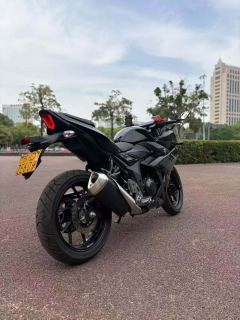 Haojue Suzuki GSX250R - ფოტო 4