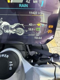 BMW F 900 R - ფოტო 3
