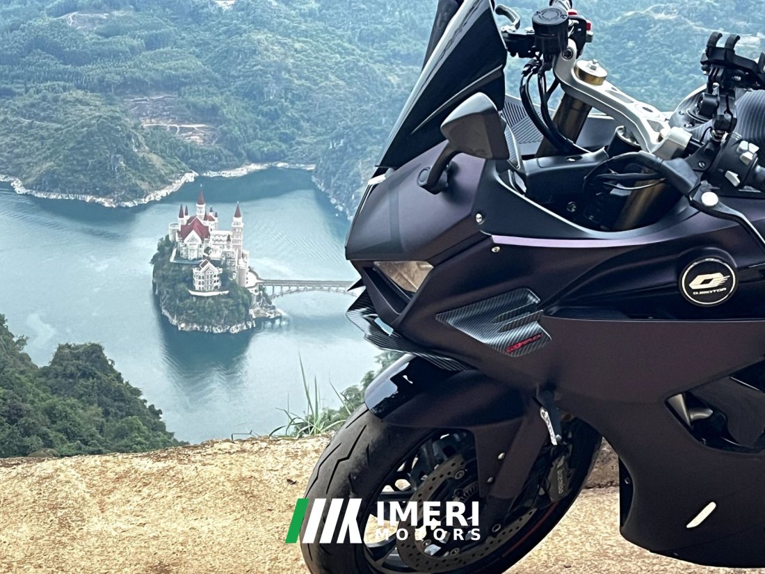 QJMOTOR Roewe i5 550 / Sai 550 *(Context-dependent, usually referring to the motorcycle "Sai 550" or Roewe car v - motorcycl…