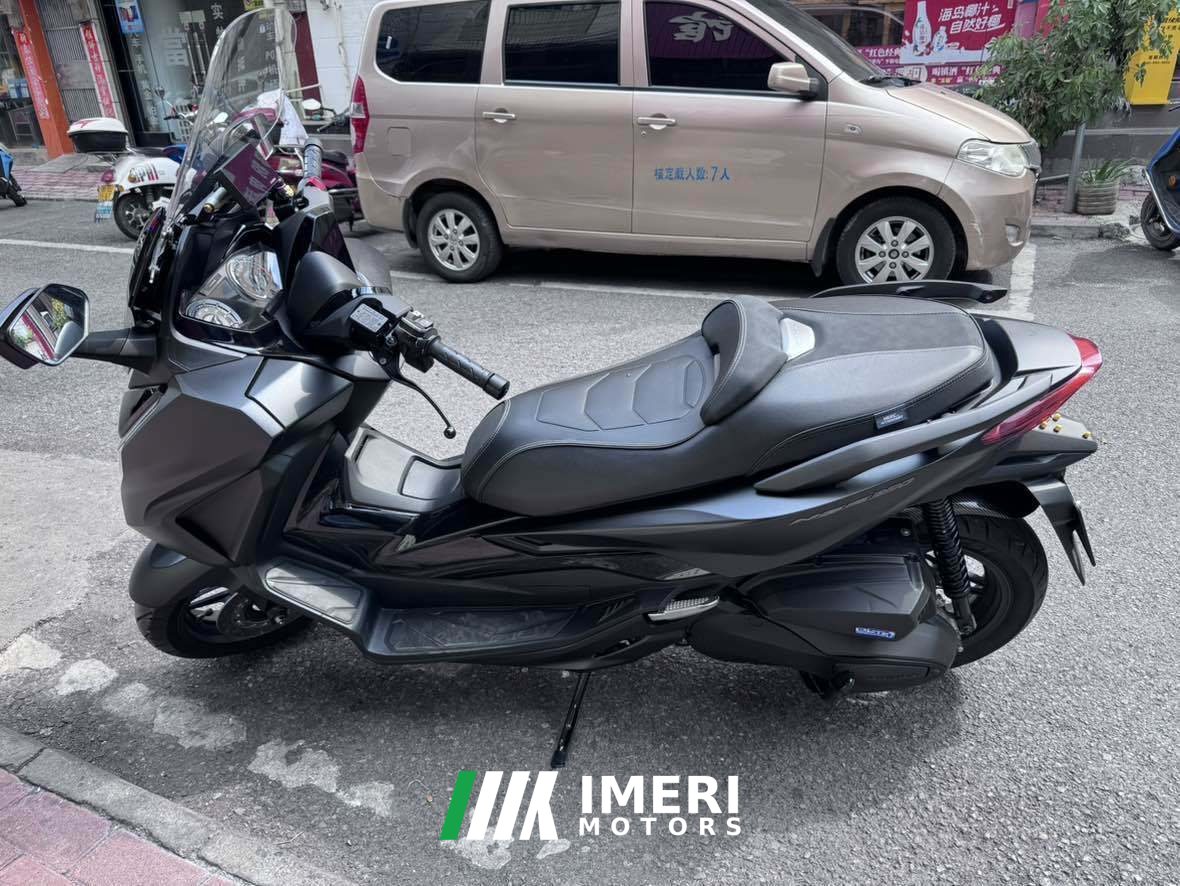 2023 Honda NSS350