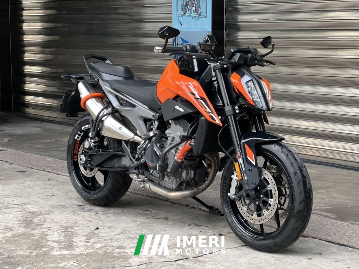 2025 KTMR2R 790 Duke 800 cc