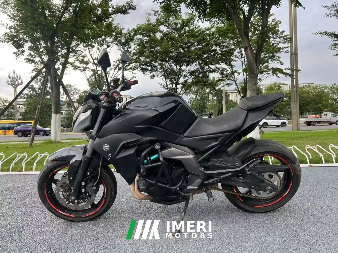 CFMOTO 650NK - мотоцикл из Китая