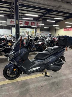 SYM Joymax Z 300 - photo 4