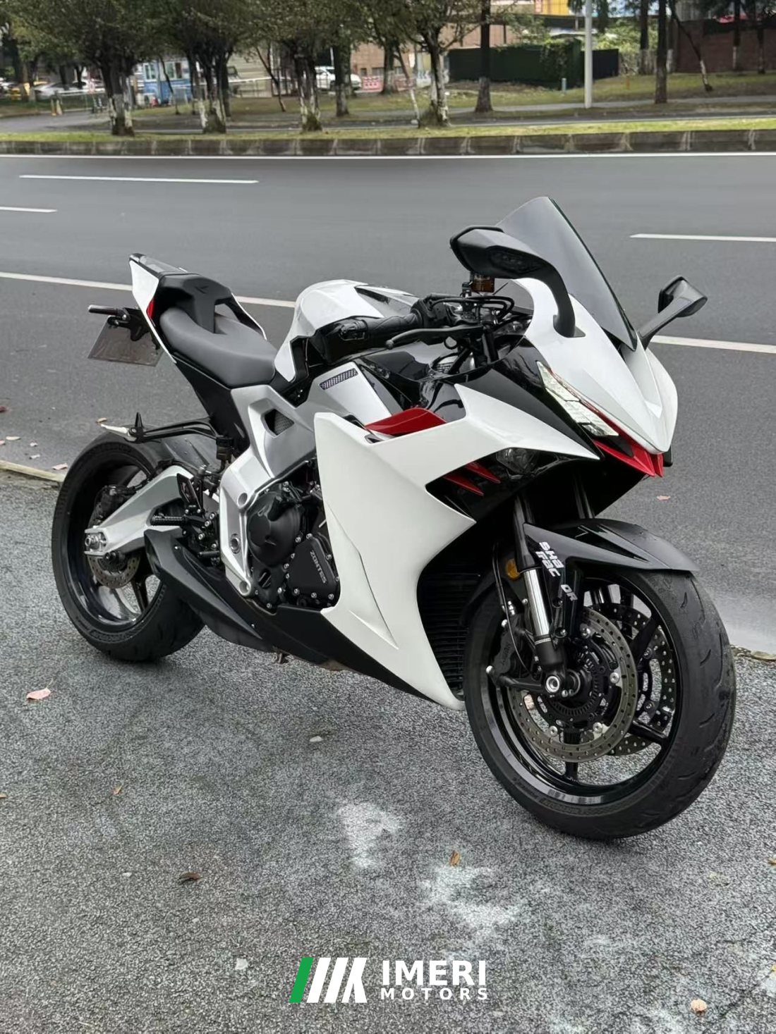 Zontes 703RR 700 cc - motorcycle from China