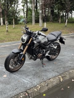 Honda CB650R - ფოტო 3