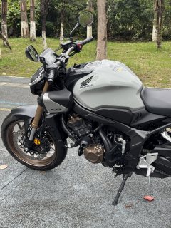 Honda CB650R - ფოტო 6