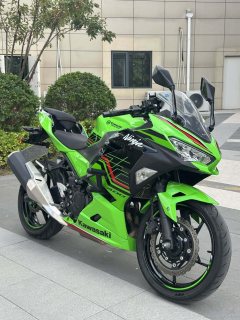 Kawasaki Ninja 400 - ფოტო 2