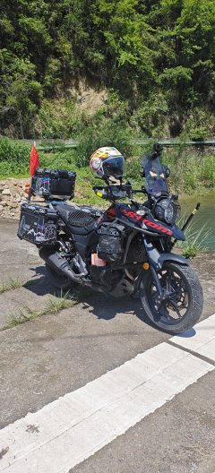 Haojue Suzuki DL250 - ფოტო 6