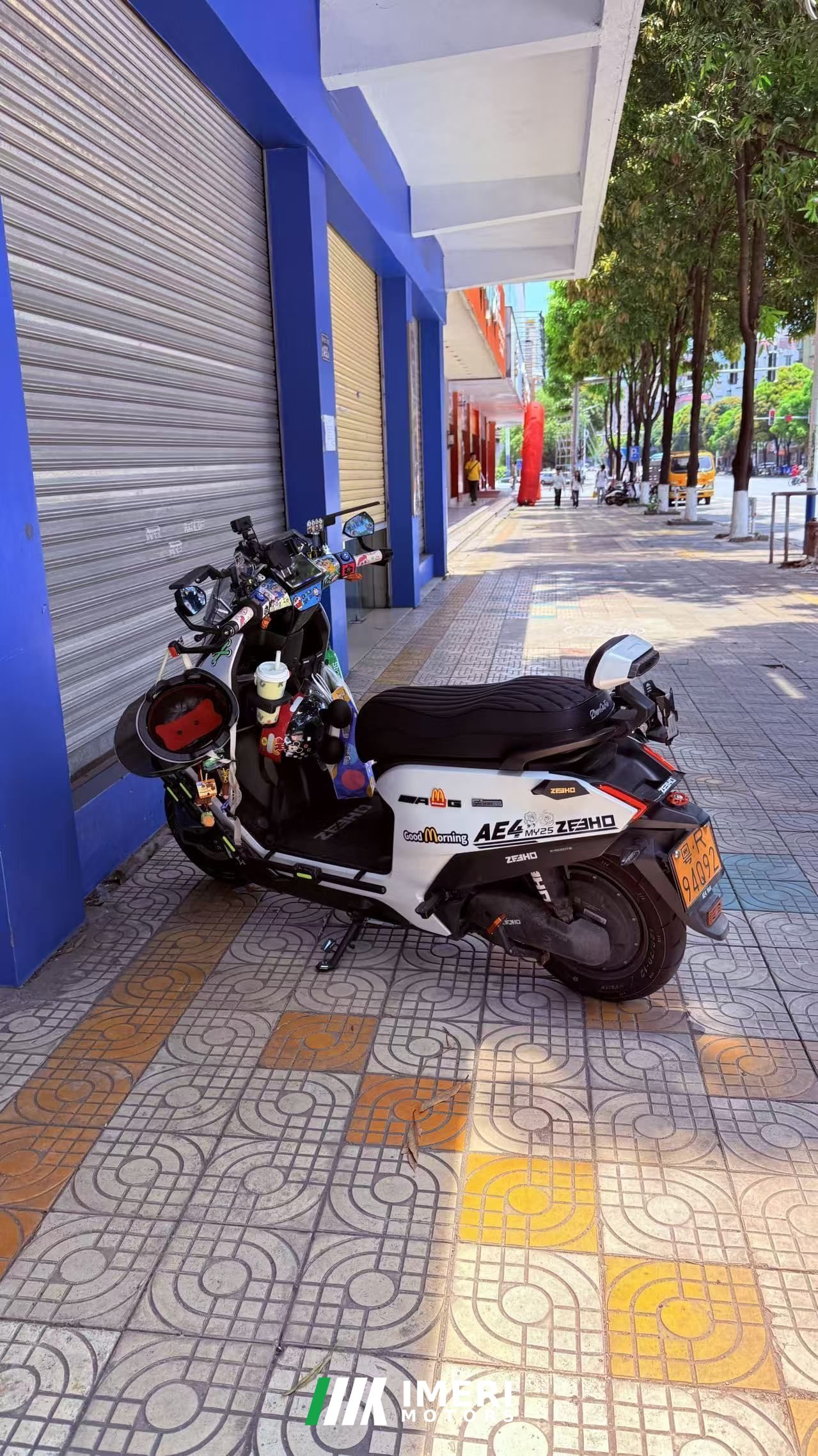 2025 Zeeho AE4