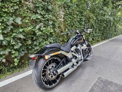 Harley-Davidson Breakout 1923 cc - ფოტო 7