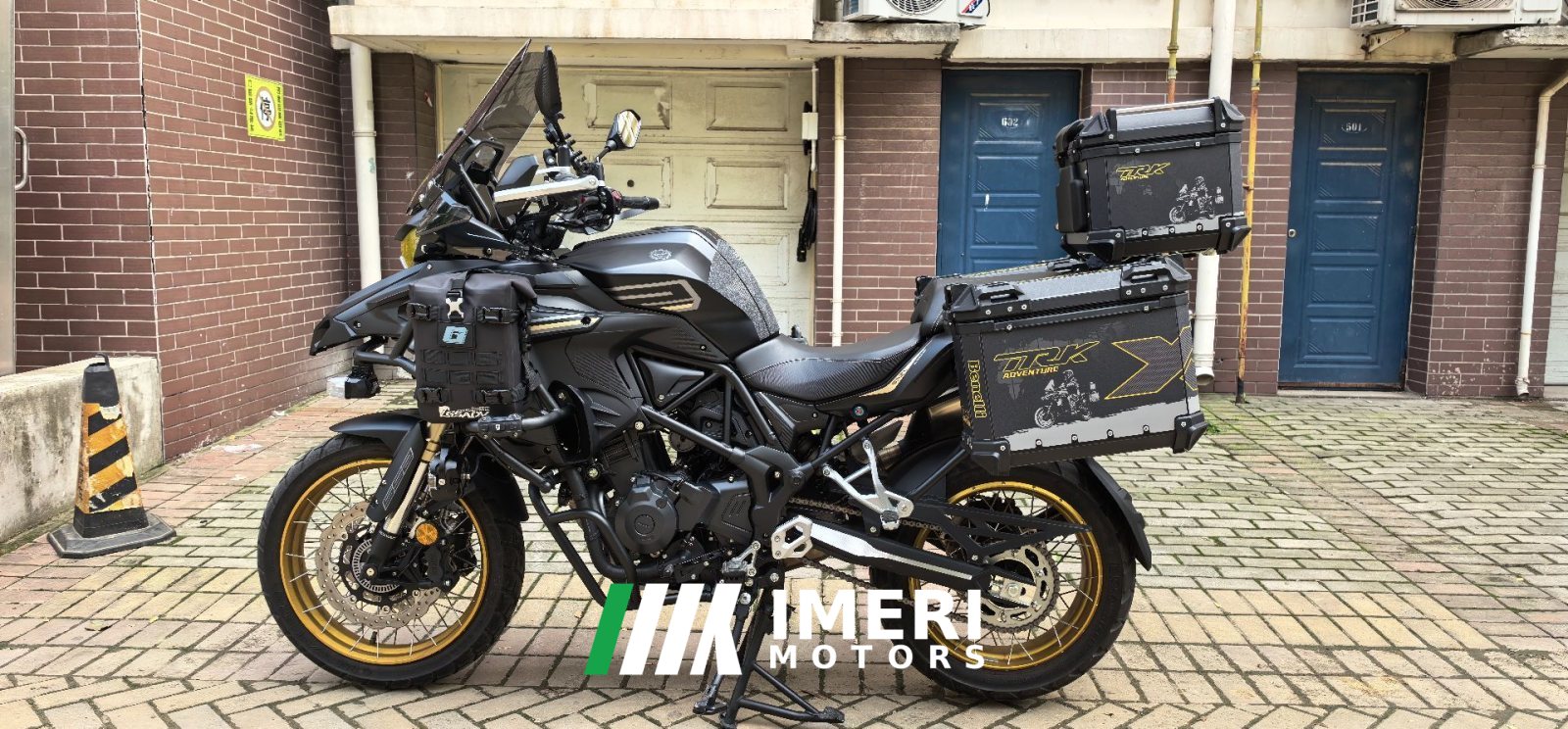 2025 Benelli TRK552 550 cc