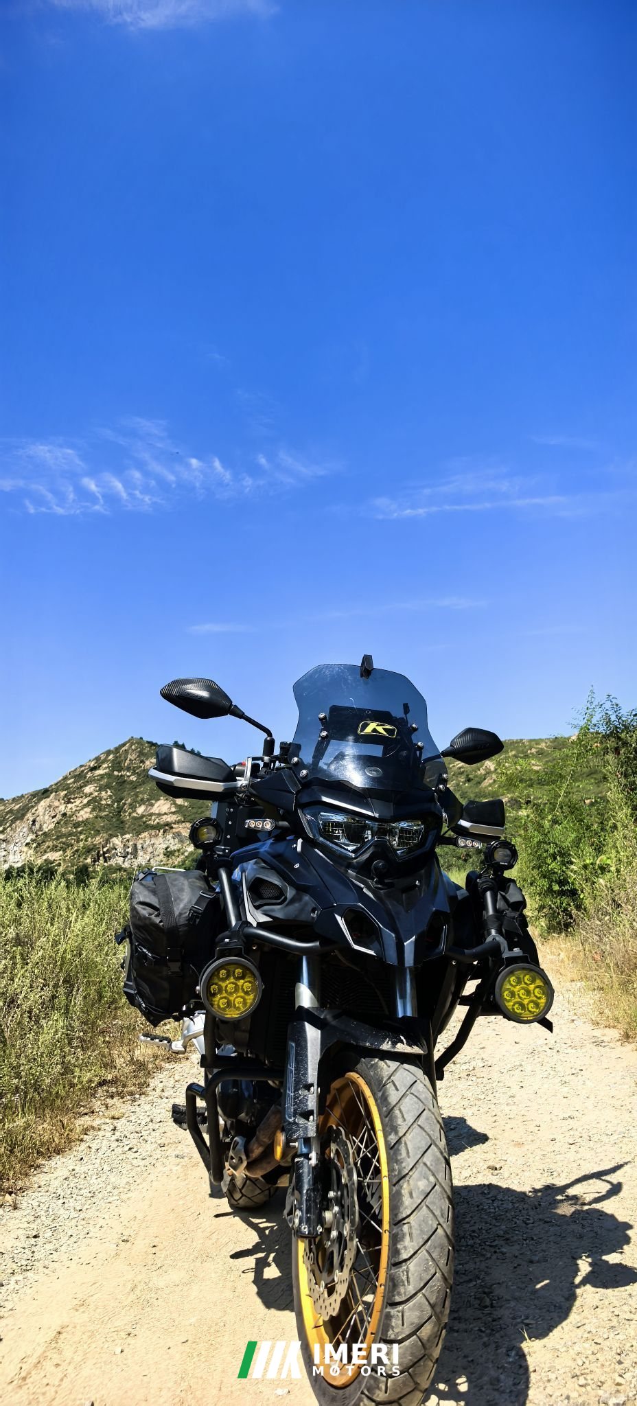 Benelli TRK552 550 cc - მოტოციკლი ჩინეთიდან