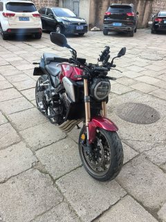 Honda CB650R - ფოტო 5