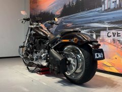 Harley-Davidson Fat Boy 1860 cc - ფოტო 6