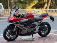QJMOTOR Roewe i5 550 / Sai 550 *(Context-dependent, usually referring to the motorcycle "Sai 550" or Roewe car v - ფოტო 4